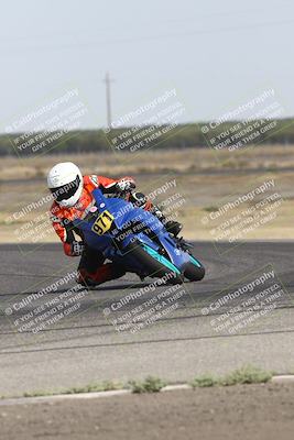 media/Sep-07-2024-Pacific Track Time (Sat) [[9bb89f5e83]]/A group/Phone Wall Paper 1000am/